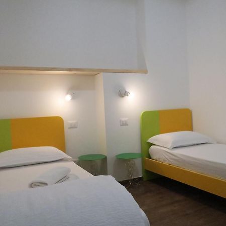 Aparthotel Oasi Da Vinci Tignale Exteriér fotografie