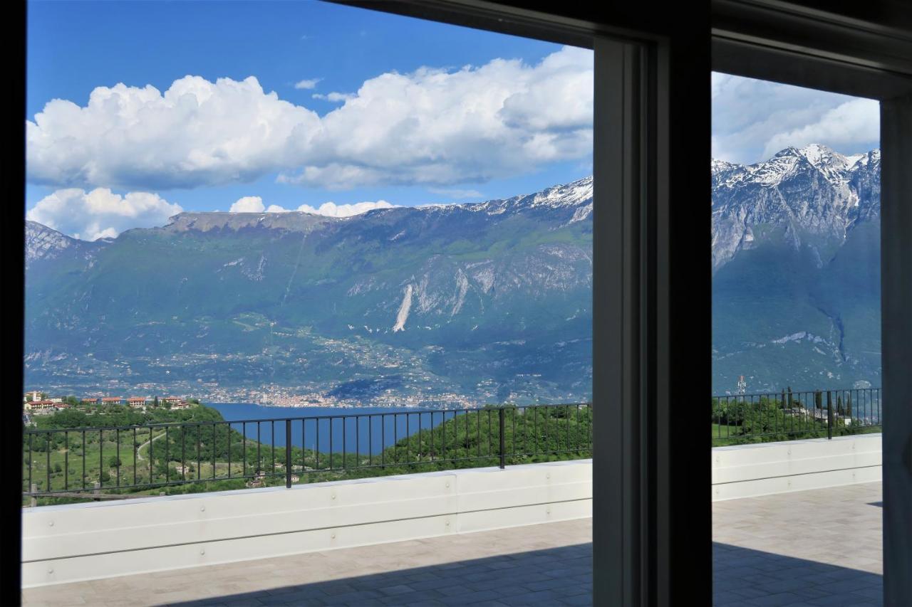 Aparthotel Oasi Da Vinci Tignale Exteriér fotografie