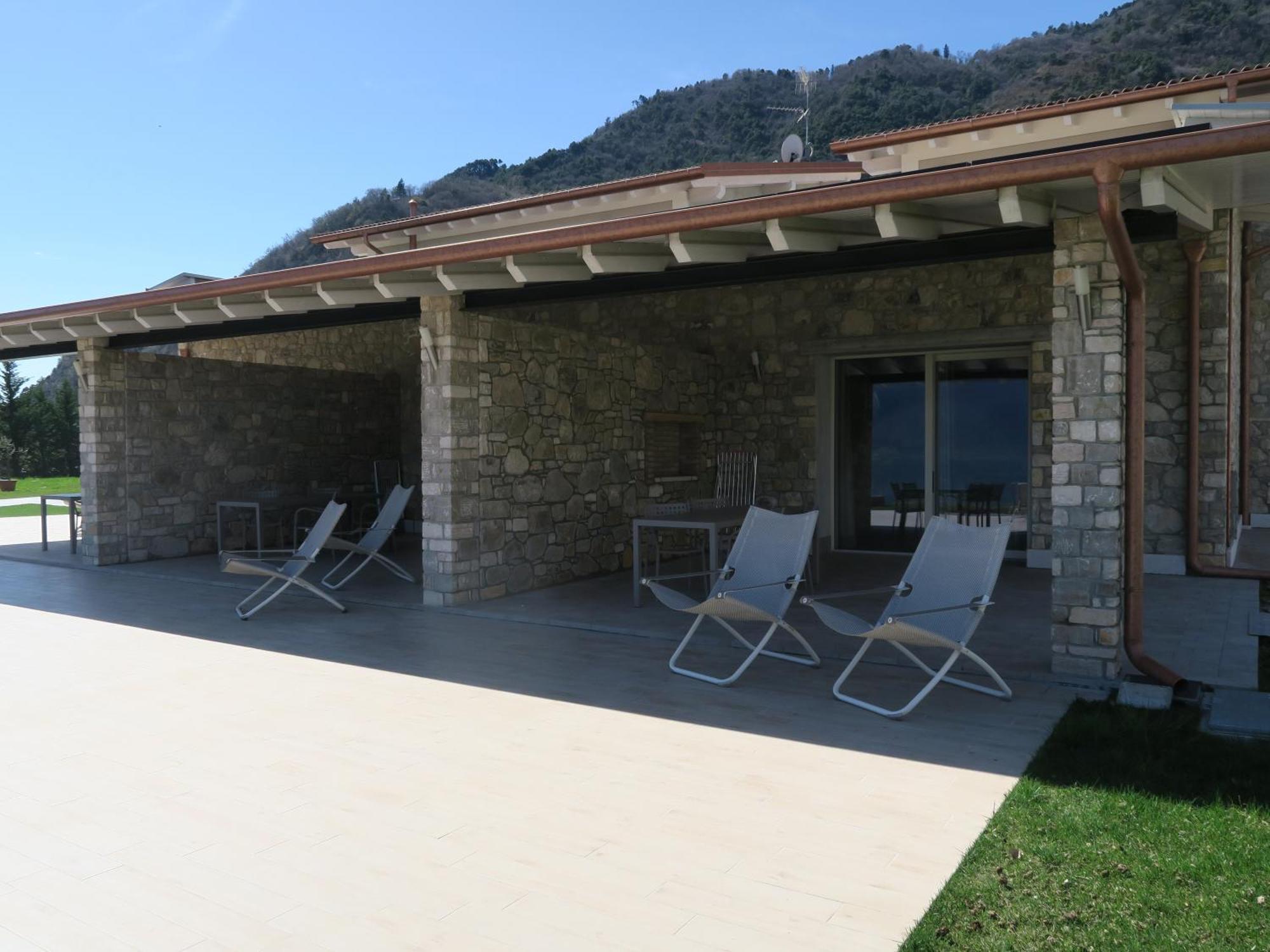 Aparthotel Oasi Da Vinci Tignale Exteriér fotografie