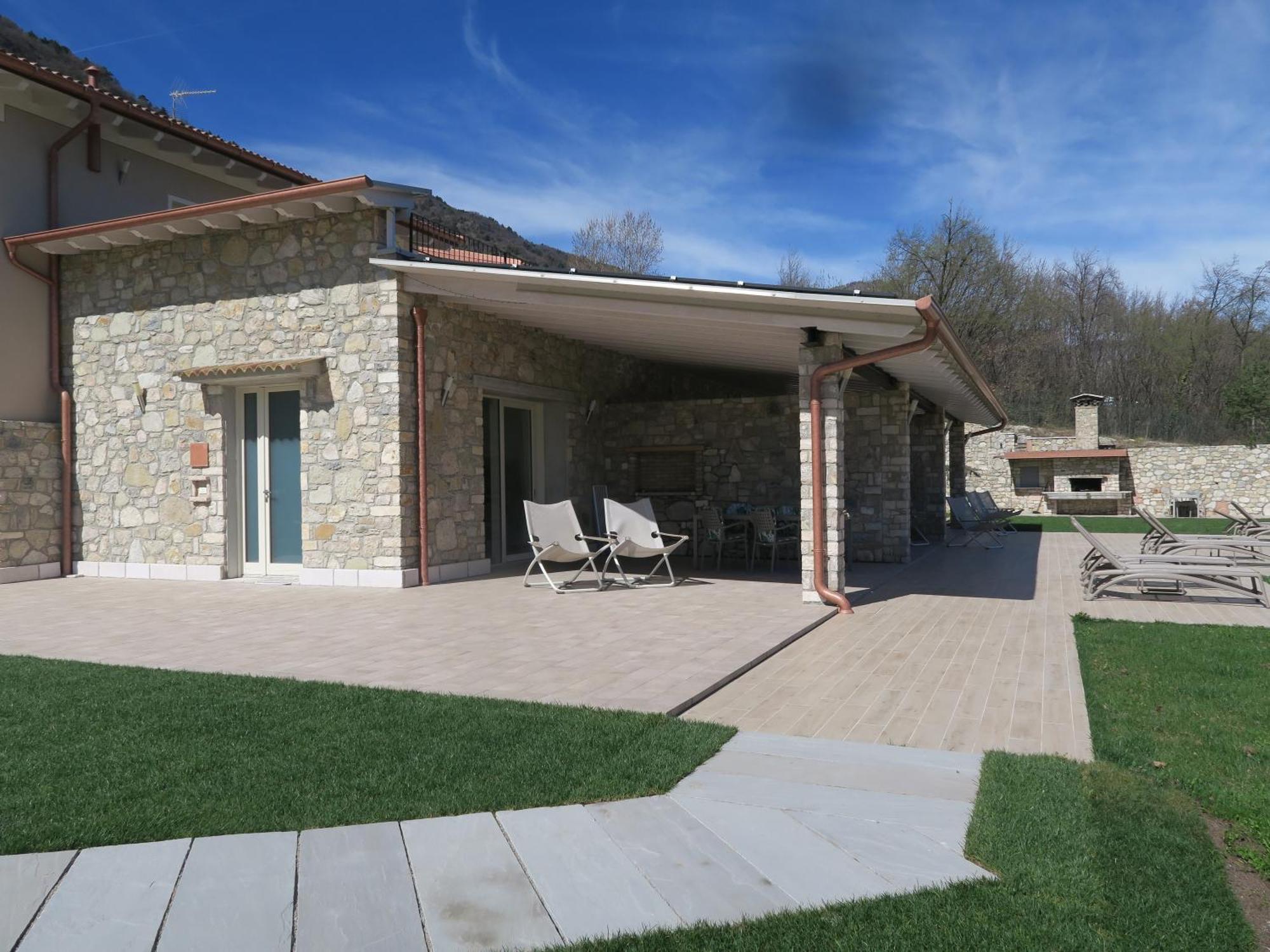 Aparthotel Oasi Da Vinci Tignale Exteriér fotografie